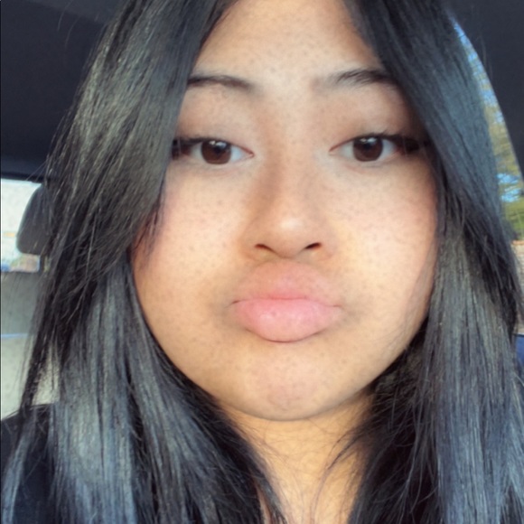 Meet your Posher, Fiona - Picture 1 of 1